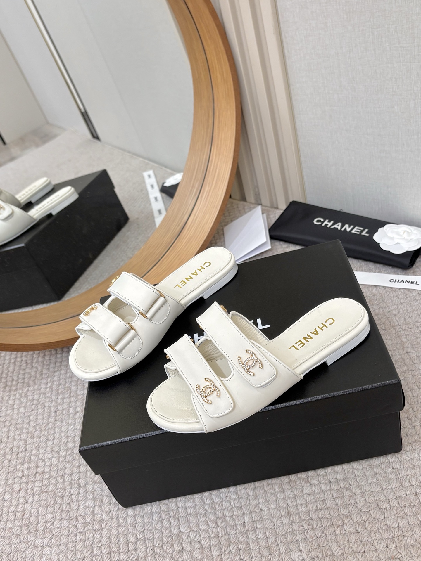 Women's high heels